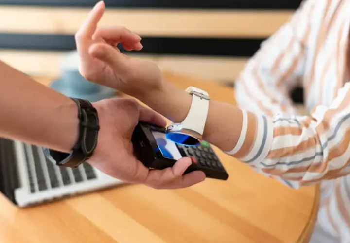 Jak włączyć NFC w Huawei Watch GT 2? Prosta instrukcja krok po kroku