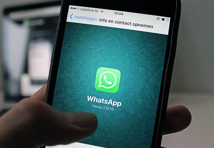 Jak zainstalować WhatsApp w telefonie - prosty poradnik krok po kroku