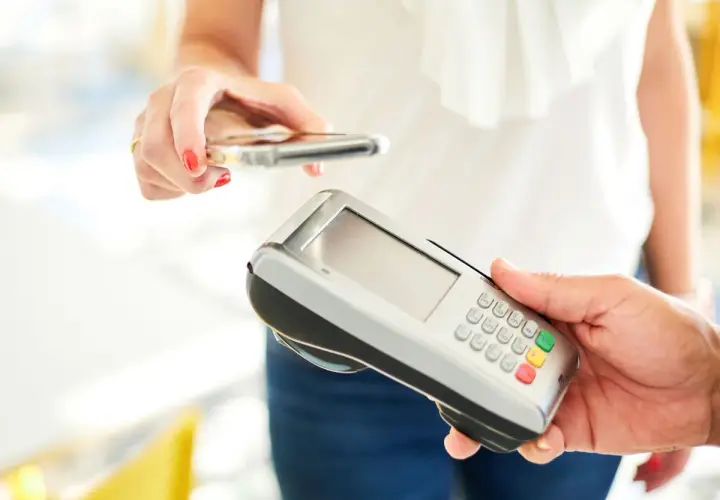 Jak płacić NFC w PKO BP po zmianach? Alternatywy dla HCE i więcej informacji