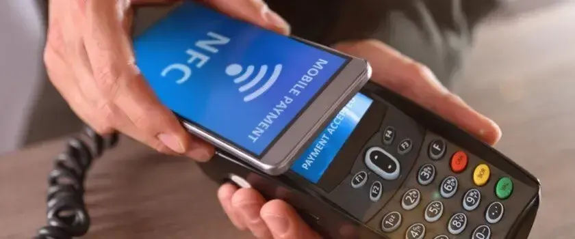 Jak włączyć NFC w Motoroli i korzystać z jego możliwości bez problemów