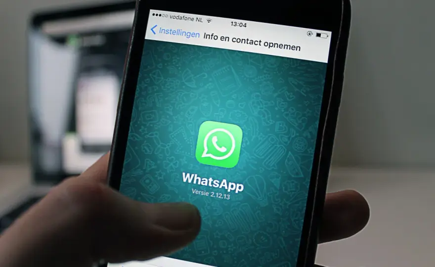 Jak zainstalować WhatsApp w telefonie - prosty poradnik krok po kroku