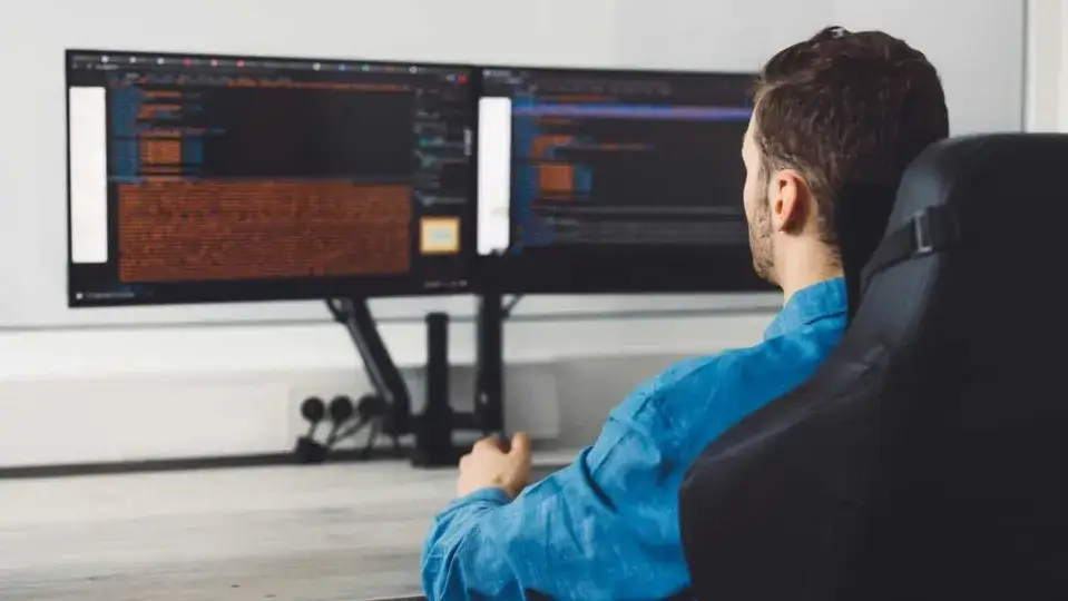 Zdjęcie Jak podłączyć drugi monitor do komputera Windows 10 - proste kroki